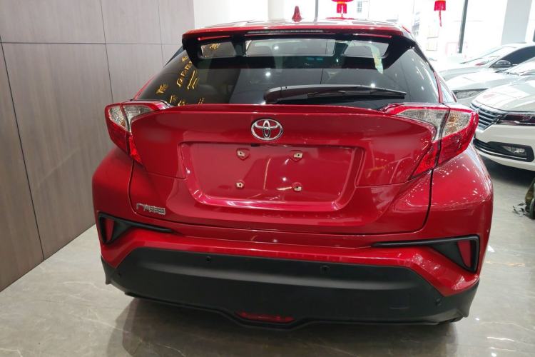Used Toyota C-HR 2018 2.0L Leading Edition China VI Rear