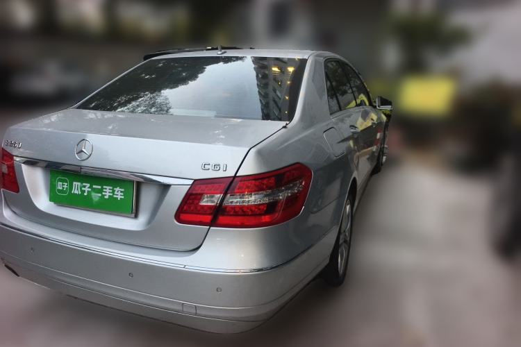 Used Mercedes-Benz E-Class 2010 E 260 CGI Fashion Model Rear Right 45 Deg