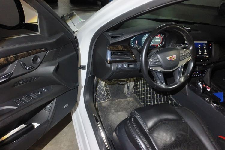 Used Cadillac CT6 2022 28T Luxury Edition Driver Seat