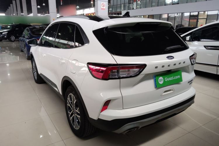 Used Ford Escape 2020 EcoBoost 245 Two-Wheel-Drive Titanium Edition
