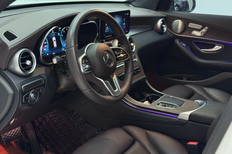 Used Mercedes-Benz GLC 2022 Refreshed GLC 300 L 4MATIC Dynamic Edition
