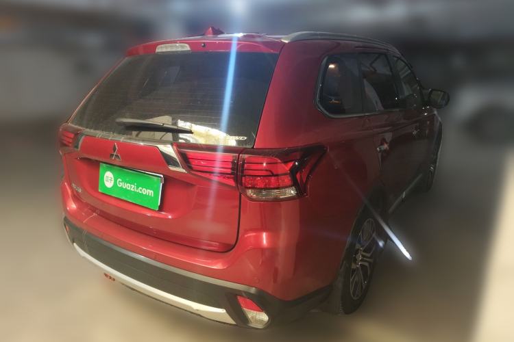 Used Mitsubishi Outlander 2016 2.4L 4x4 Elite Edition 5 Seats
