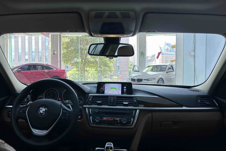 Used BMW 3 Series 2015 320Li Luxury Design Package Interior 5