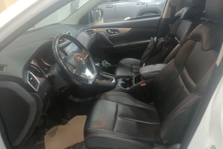 Used Nissan Qashqai 2022 2.0L CVT XV Premier Luxury Edition Left Front Seat