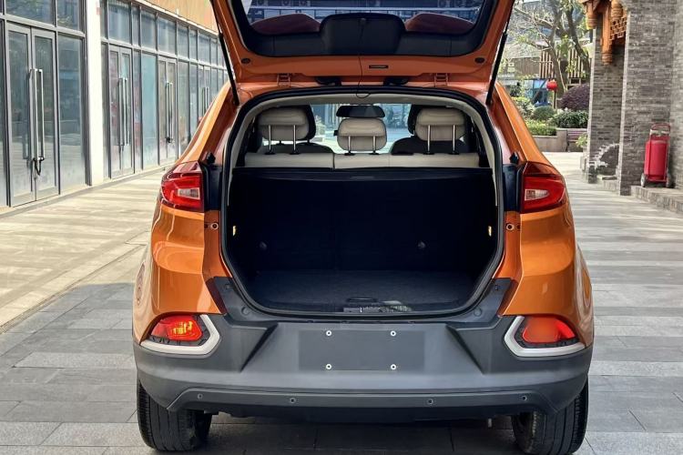 Used MG GS 2015 1.5TGI TST Luxury Edition Trunk