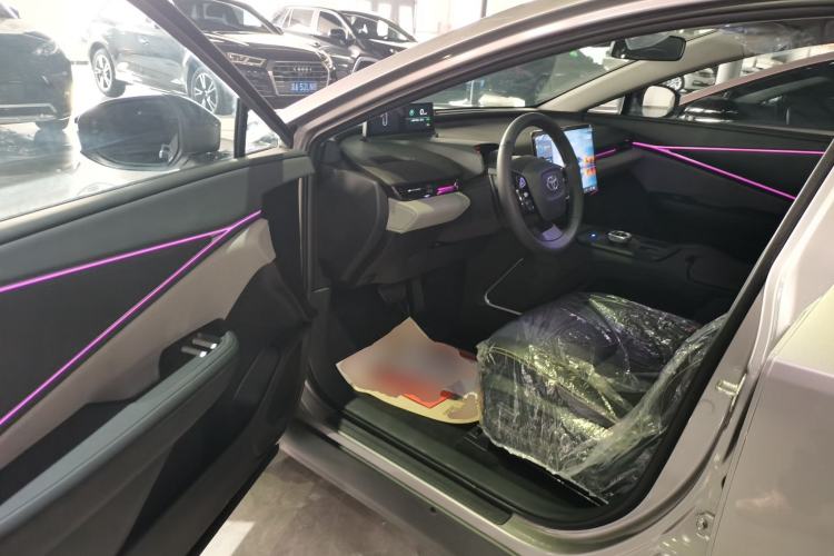 Used Toyota bZ5 2025 Model 550 PRO Driver Seat