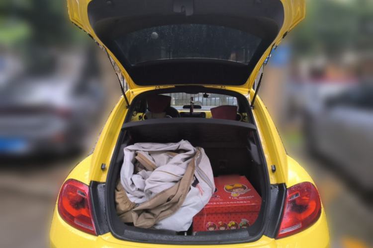 Used Volkswagen Beetle 2013 1.2TSI Fashion Edition Trunk