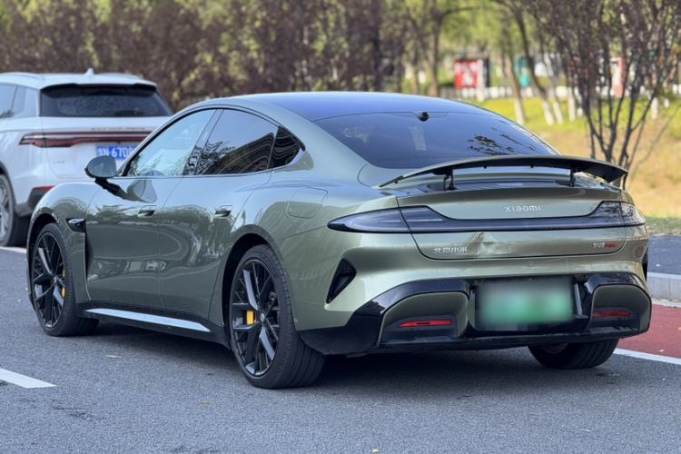 Used Xiaomi Auto SU7 2024 Four-Wheel Drive Ultra-Long Range Advanced Intelligent Driving Max Edition
