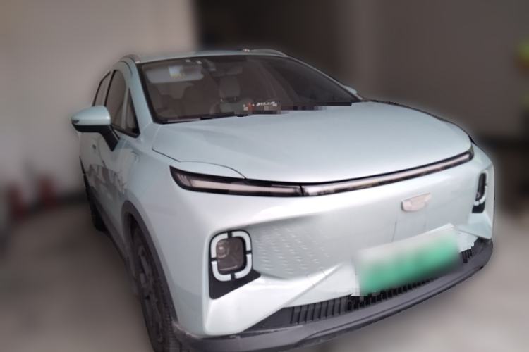 Used Geometry E Firefly 2024 401 km Fluorescent Front Right 45 Deg