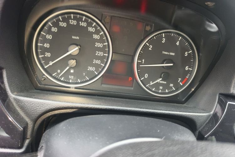 Used BMW 3 Series 2012 318i Leading Model

