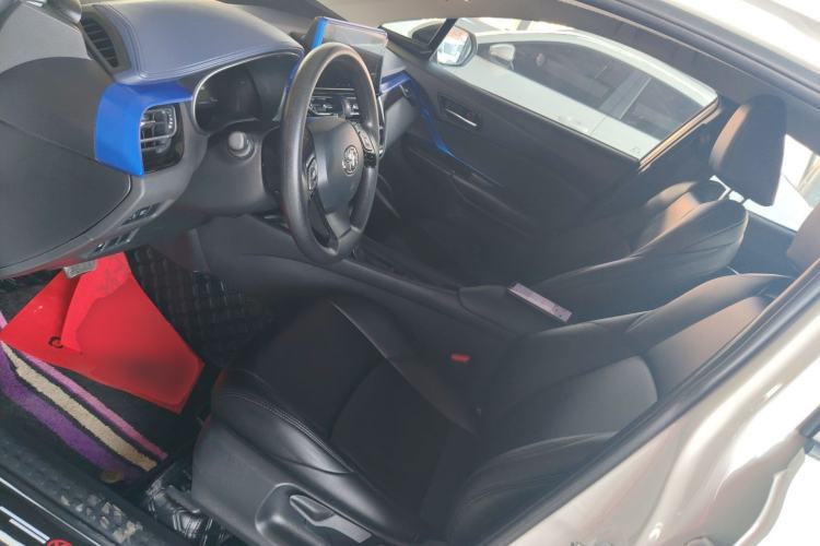 Used Toyota C-HR 2023 2.0L Comfort Edition Left Front Seat