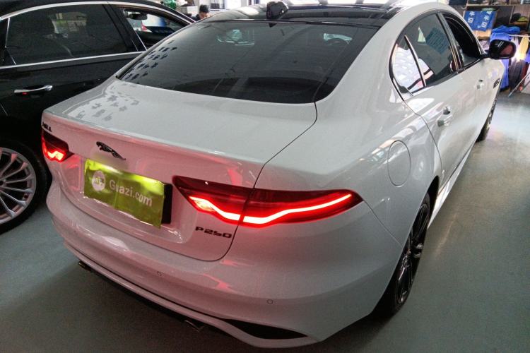 Used Jaguar XEL 2021 2.0T 250 PS Black Edition Sport Version
