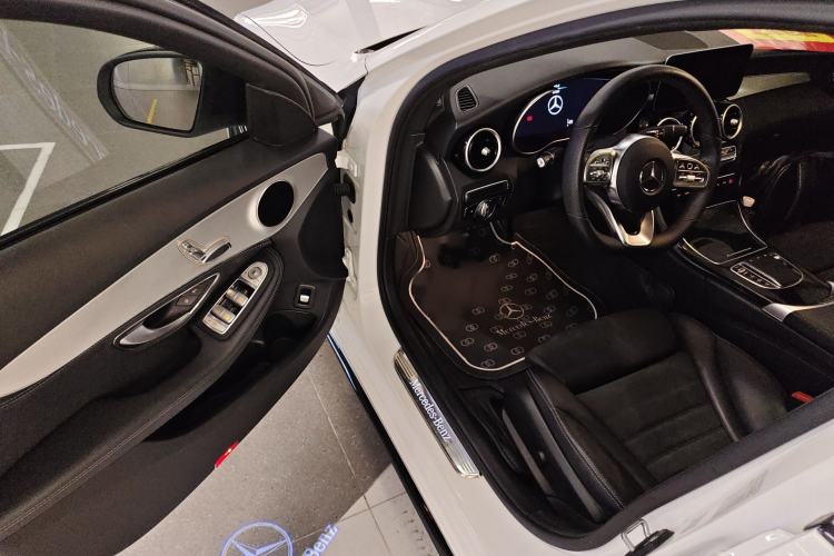 Used Mercedes-Benz C-Class 2020 Restyled C 260 Sport Edition Driver Seat