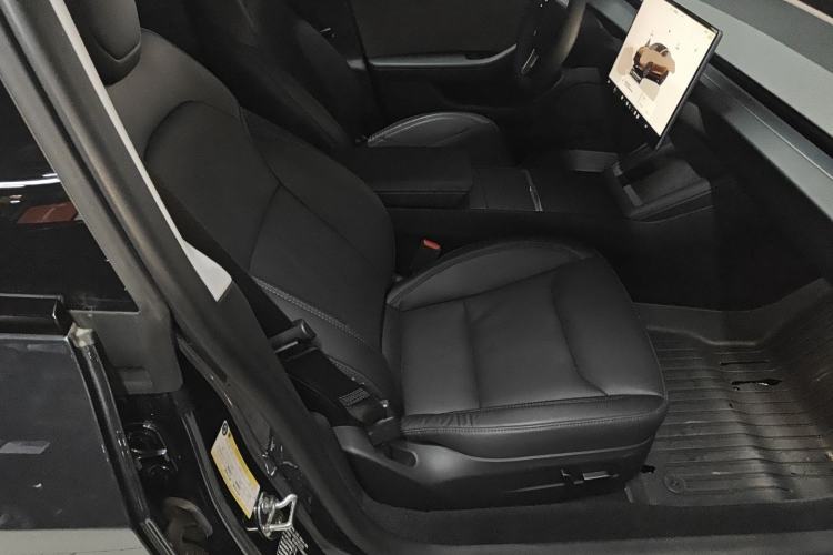 Used Tesla Model 3 2023 Rear-Wheel-Drive Version