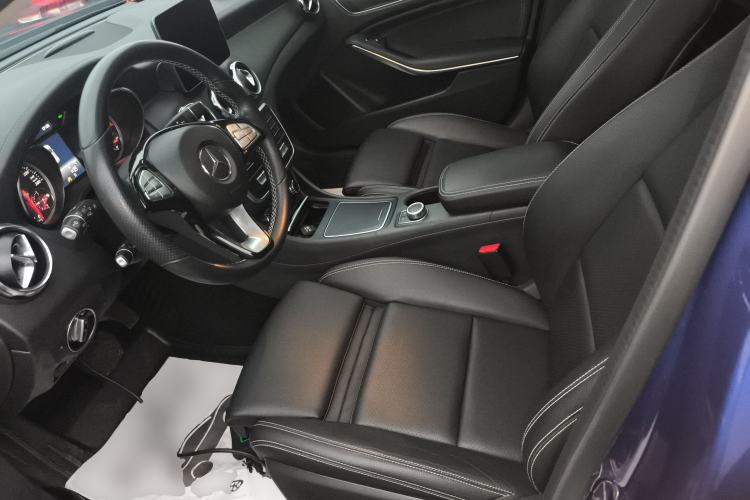 Used Mercedes-Benz GLA 2017 GLA 200 Fashion Model