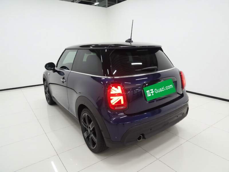 Used MINI 2023 1.5T COOPER Midnight Escape Special Edition — 4