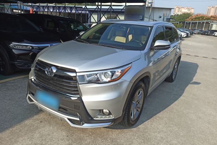 Used Toyota Highlander 2017 2.0T Two-Wheel Drive Luxury Edition 7 Seats