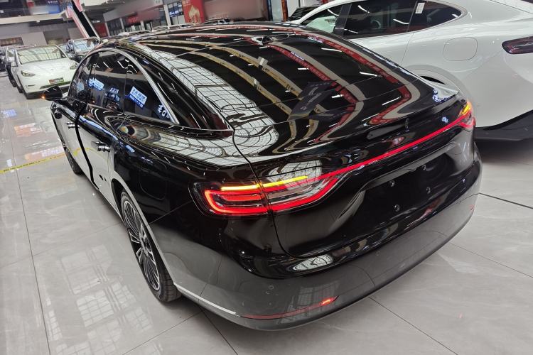 Used Hima Stelato S9 2025 Extended-Range Ultra Rear Left 45 Deg