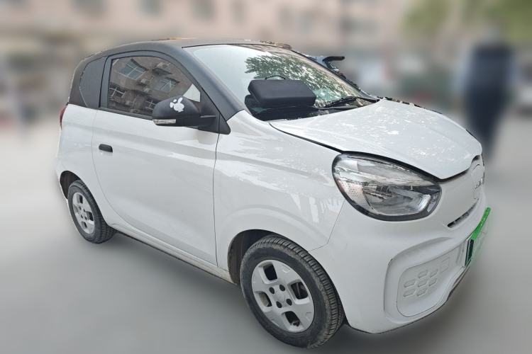 Used Roewe Clever 2021 302 km New Four-Seater Super-Efficient Version
