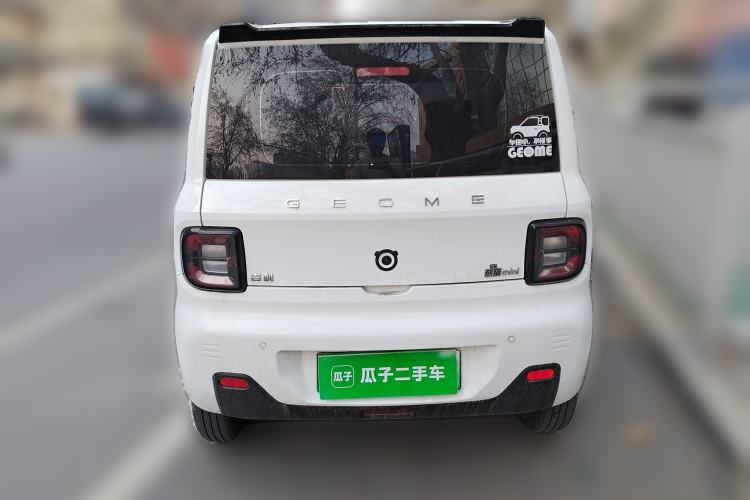 Used Geely Galaxy Panda 2024 Panda Mini 200km Endurance Bear
