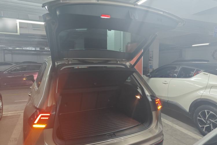 Used Volkswagen Tiguan 2018 330TSI All-Wheel-Drive Innovation Model