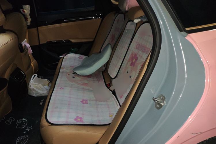 Used Geely Galaxy L6 2024 125km PLUS Dragon Edition
