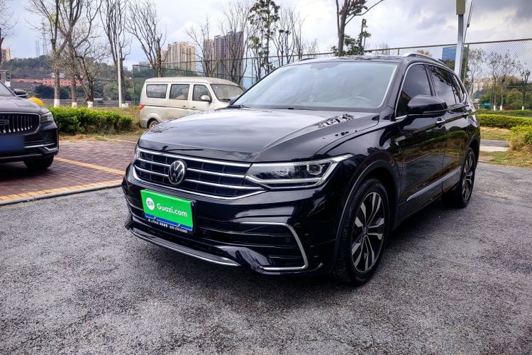 Used Volkswagen Tiguan L 2022 330TSI Automatic Two-Wheel Drive R-Line Enhanced Edition