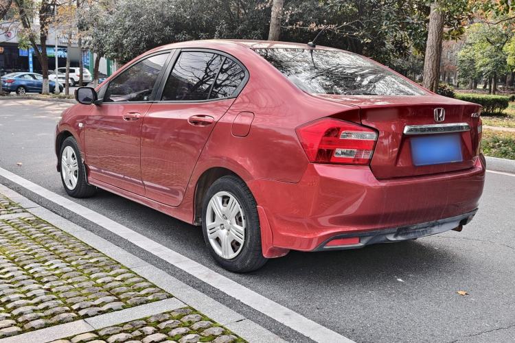 Used Honda City Classic 2012 1.5L manual Comfort version