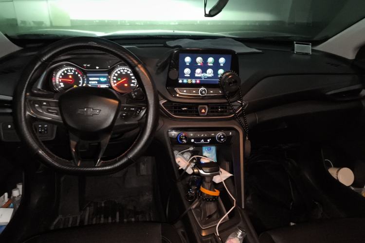 Used Chevrolet Orlando 2019 Redline 530T Automatic Luxury Edition (5-seat model) – China VI Standard Center Console