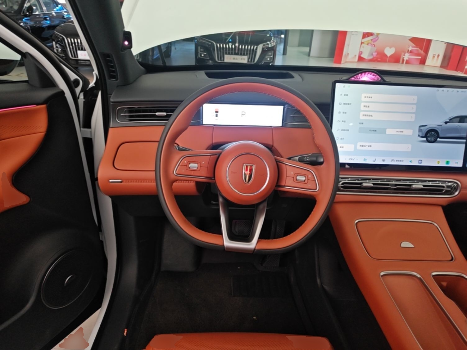 Hongqi HS6 PHEV 2026 240 Smart Hybrid Version — снимка 13