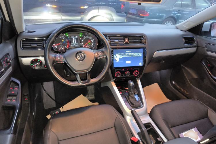 Used Volkswagen Sagitar 2018 280TSI DSG Ignite Edition
