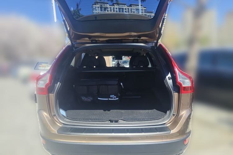 Used Volvo XC60 2012 T5 Comfort Edition Trunk