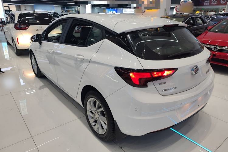 Used Buick Verano 2016 Hatchback 15S Automatic Leading Model
