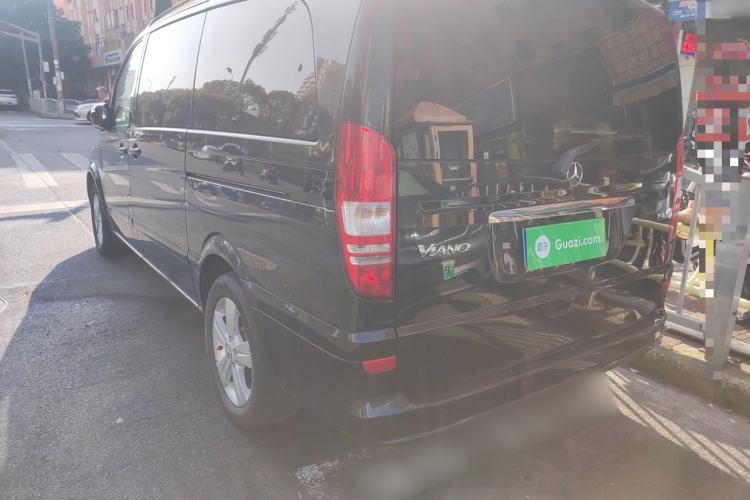 Used Mercedes-Benz Viano 2011 2.5L Prestige Edition