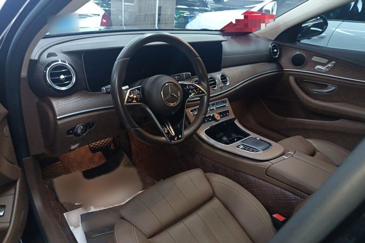 Used Mercedes-Benz E-Class 2022 Second Facelift E 300 L Fashion Edition
