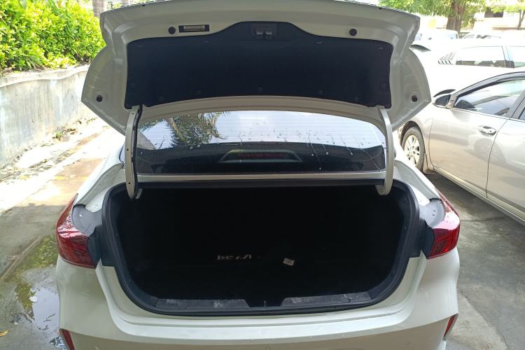 Used CHANGAN Eado 2023 Changan Edition PLUS Blue Whale NE 1.4T GDI DCT Prestige Version