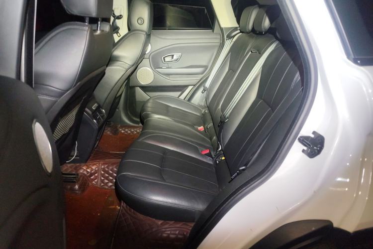 Used Land Rover Range Evoque 2018 240 PS SE Smart Brilliance Edition
