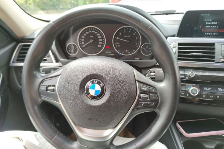 Used BMW 3 Series 2018 320Li Fashion Model Steering Wheel