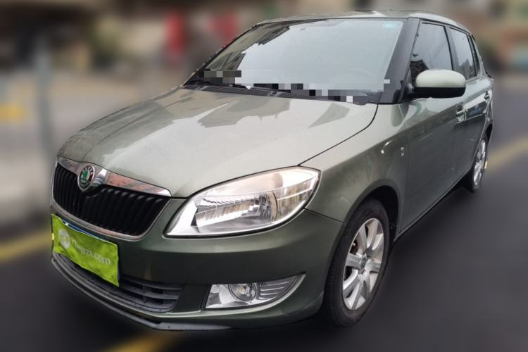 Used Skoda Fabia 2012 1.4L Automatic Crystal Edition Guazi used car, China used car export, Used car for sale, Used  cars, Cheapest cars for sale