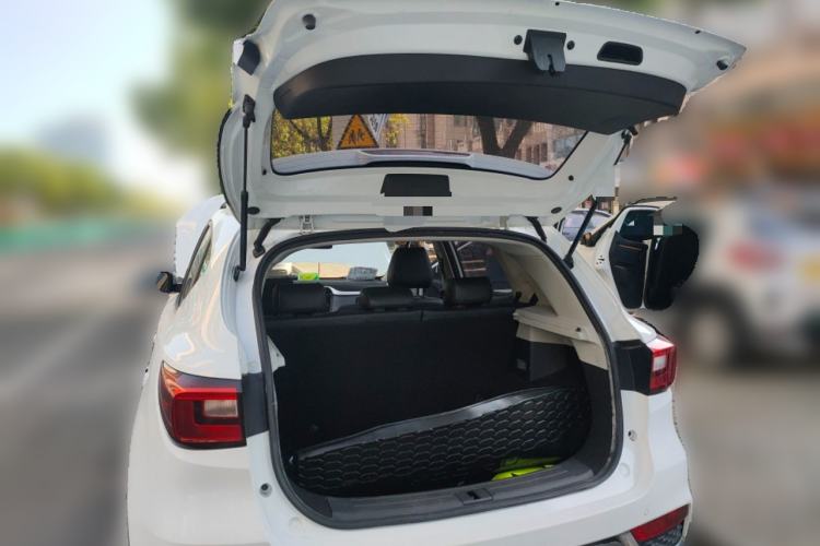 Used MG ZS 2018 1.5L Automatic Luxury Edition China V Standard
