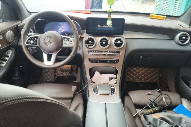 Used Mercedes-Benz GLC 2022 Second Facelift GLC 260 L 4MATIC Luxury Edition