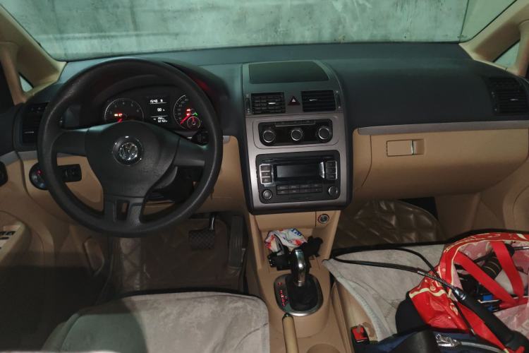 Used Volkswagen Touran 2011 1.4T DSG Zhiya Edition 5 Seats