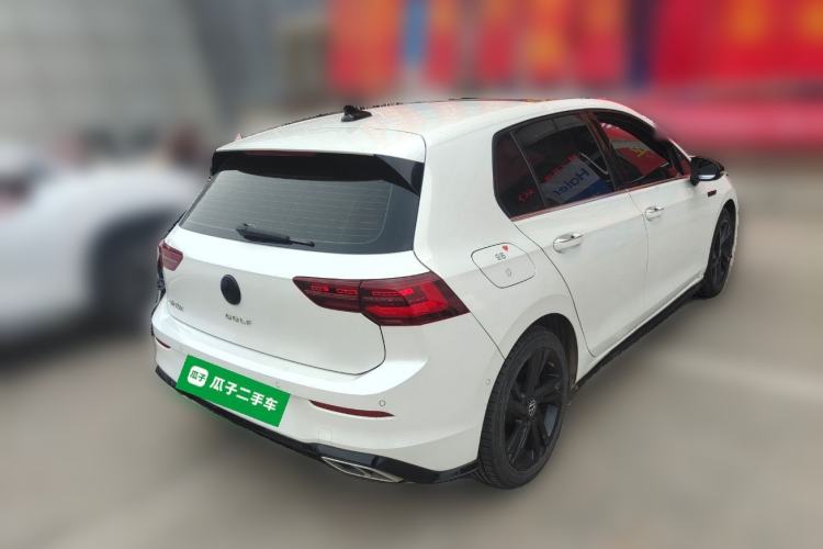 Used Volkswagen Golf 2021 280TSI DSG R-Line Rear Right 45 Deg