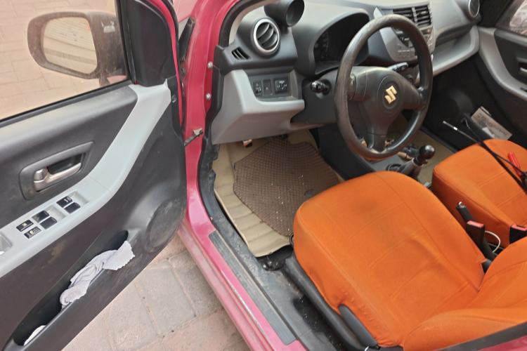 Used Suzuki Alto 2013 1.0L Manual Luxury Model
