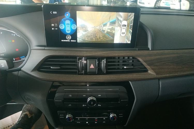 Used JAC iEVA60 2019 Flagship Model