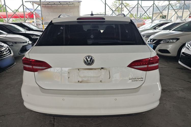 Used Volkswagen Lavida 2018 Hatchback 200TSI DSG Comfort Edition China V Standard Rear