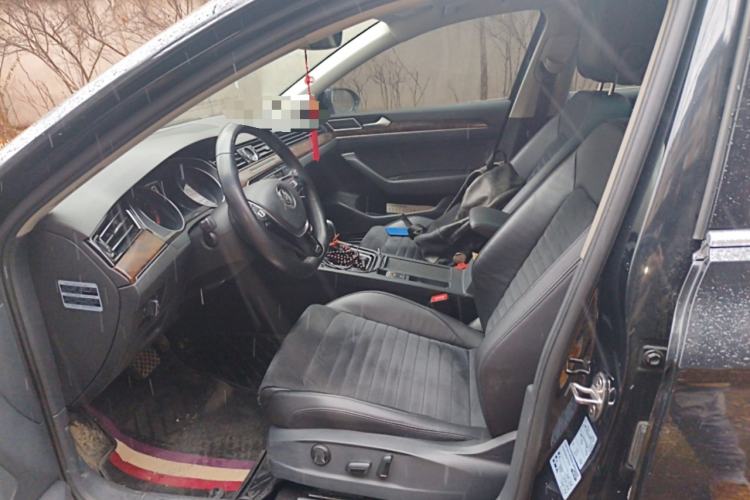 Used Volkswagen Magotan 2017 330TSI DSG Luxury Model Left Front Seat