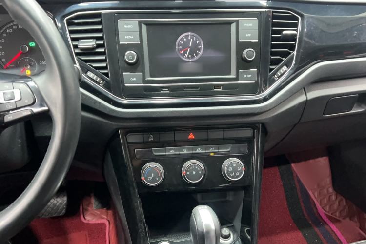 Used Volkswagen T-ROC 2018 280TSI DSG Two-Wheel-Drive Comfort Version China V Standard