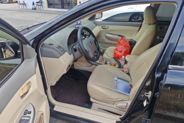 Used BYD L3 2011 New Fengchang Edition 1.5L Manual Comfort Model