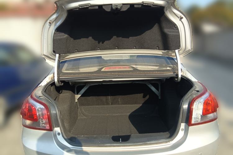 Used Baojun 630 2011 1.5L manual Comfort trim level
